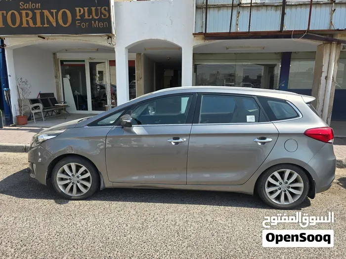 Kia Carens 2016 photo 2