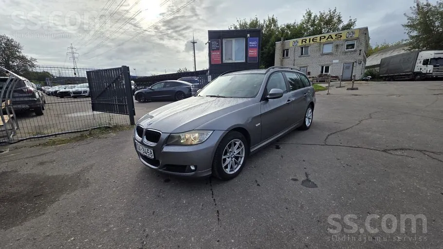 BMW 320 2008 photo 4