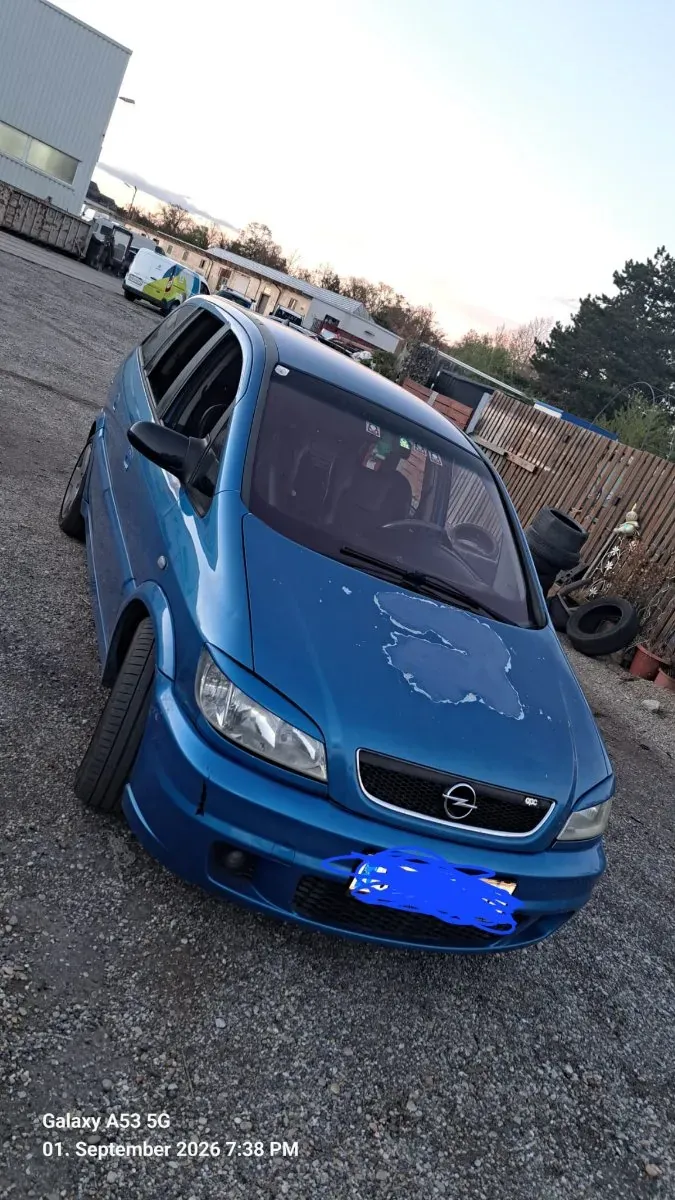 Opel Zafira
