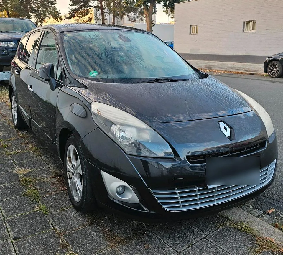 Renault Megane Scenic