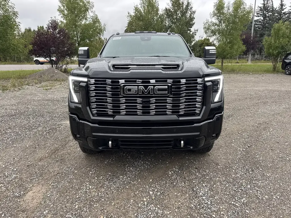 GMC Sierra 3500Hd 2026 photo 2