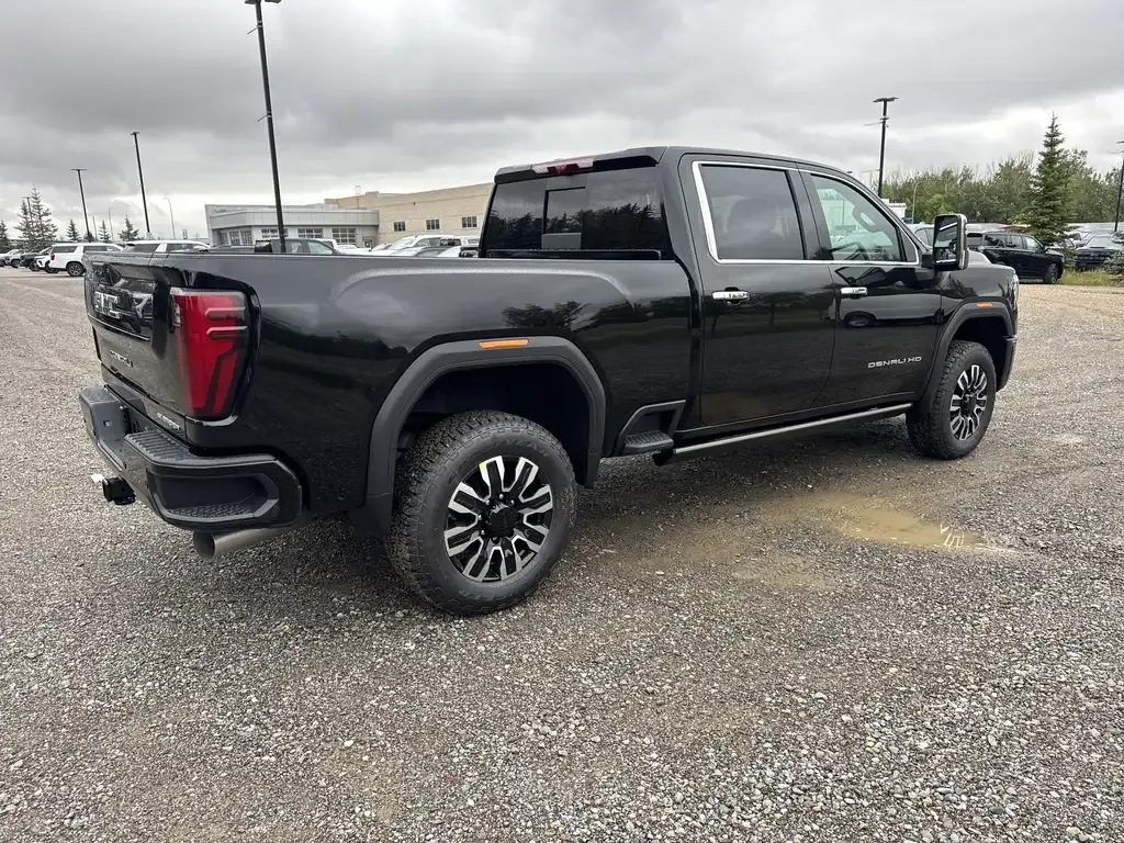 GMC Sierra 3500Hd 2026 photo 5
