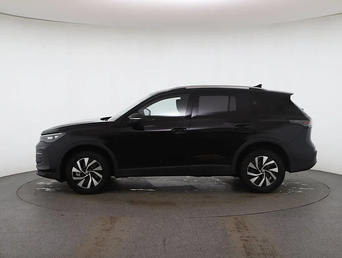 Volkswagen Tiguan 2026 photo 2
