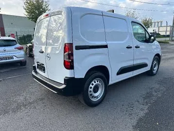 Opel Combo Tour 2026 photo 2