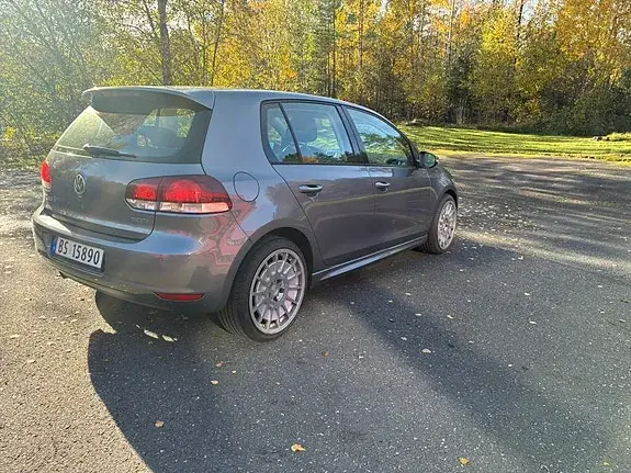 Volkswagen Golf 6 2011 photo 4