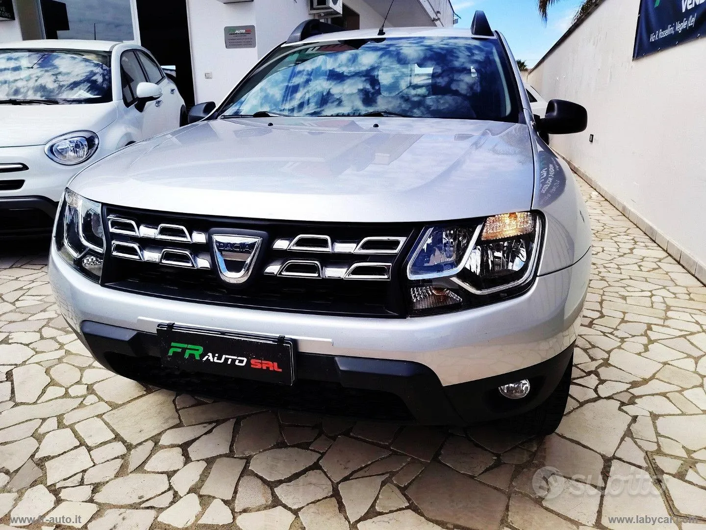 Dacia Duster 2014 photo 2