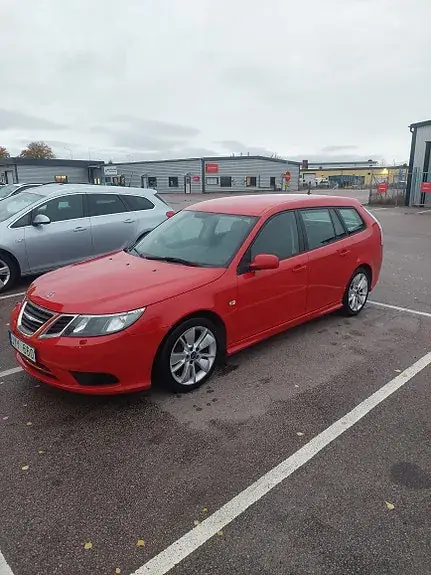 Saab 9-3 2010 photo 3