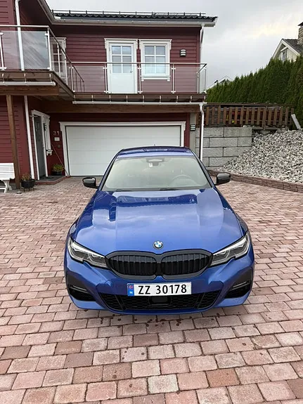 BMW 330E 2019 photo 2