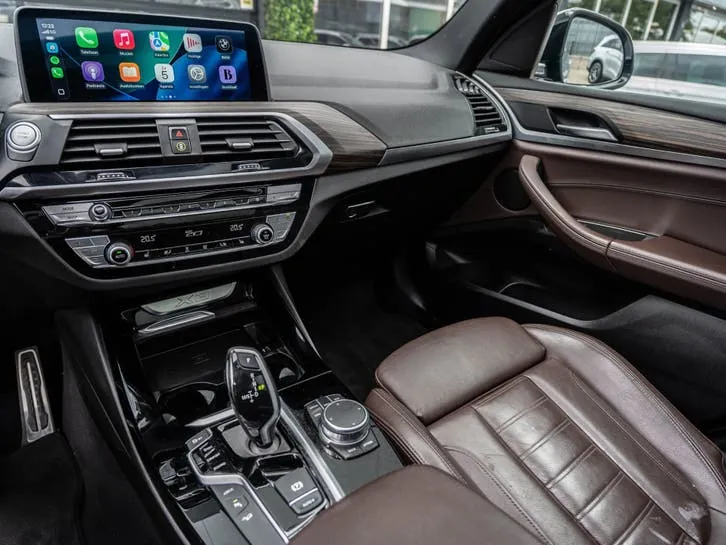 BMW X3 2021 photo 2