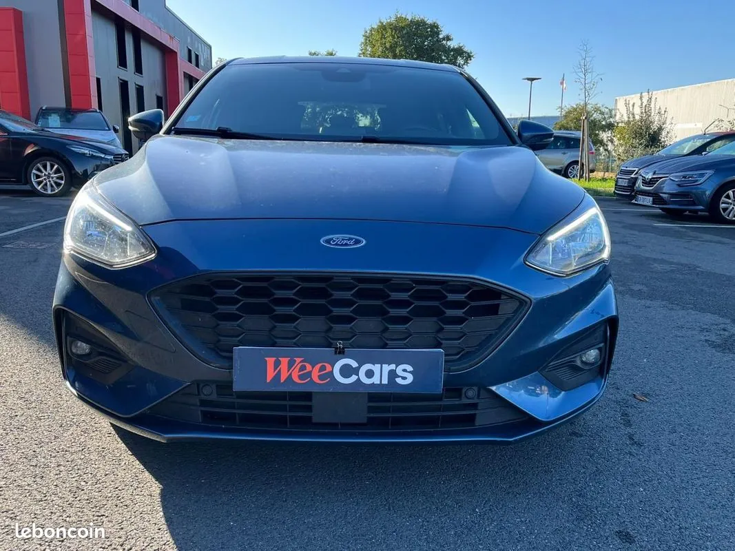 Ford Focus 2021 photo 4