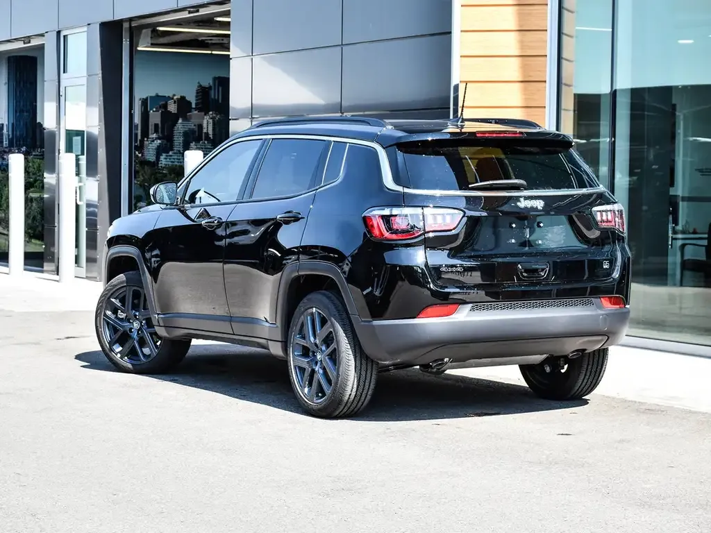 Jeep Compass 2026 photo 4