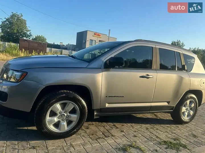 Jeep Compass 2015 photo 5