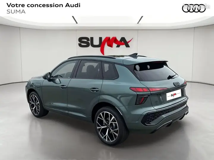 Audi Q3 2025 photo 3