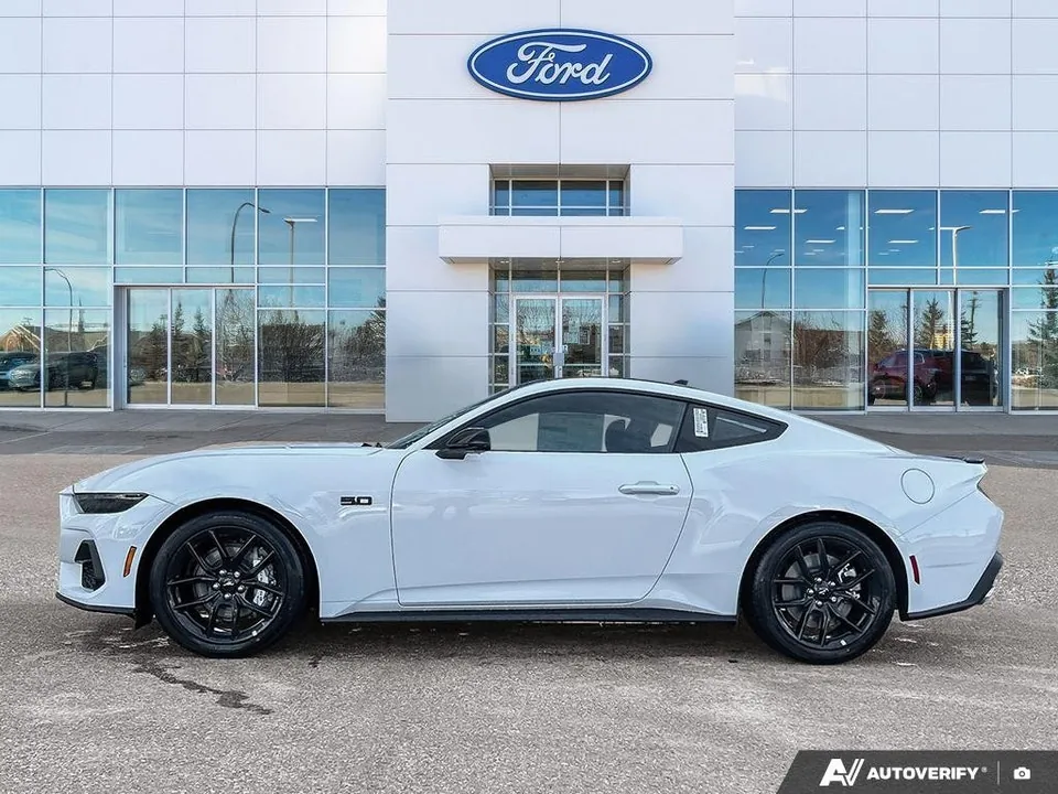 Ford Mustang 2026 photo 3