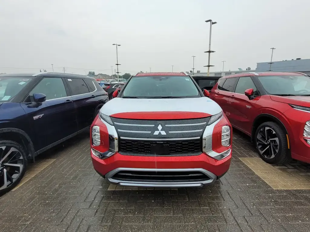 Mitsubishi Outlander 2026 photo 2