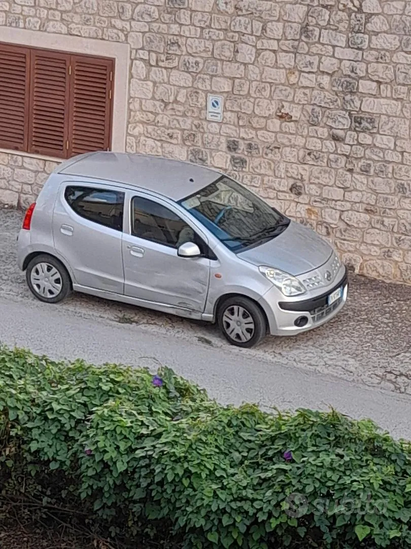 Nissan Pixo