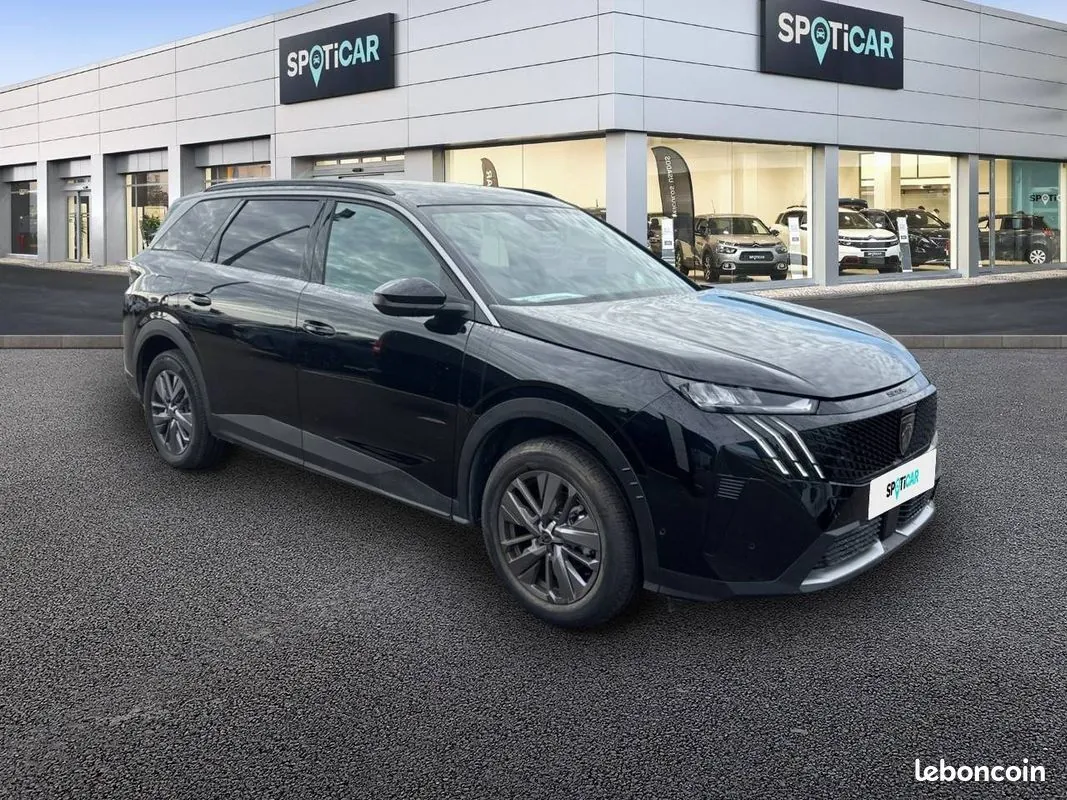 Peugeot 5008 2025 photo 3