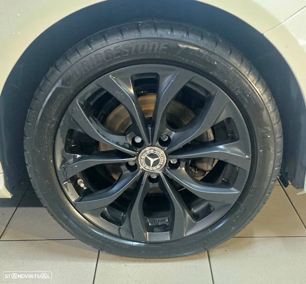 Mercedes-Benz A-Class 2015 photo 5
