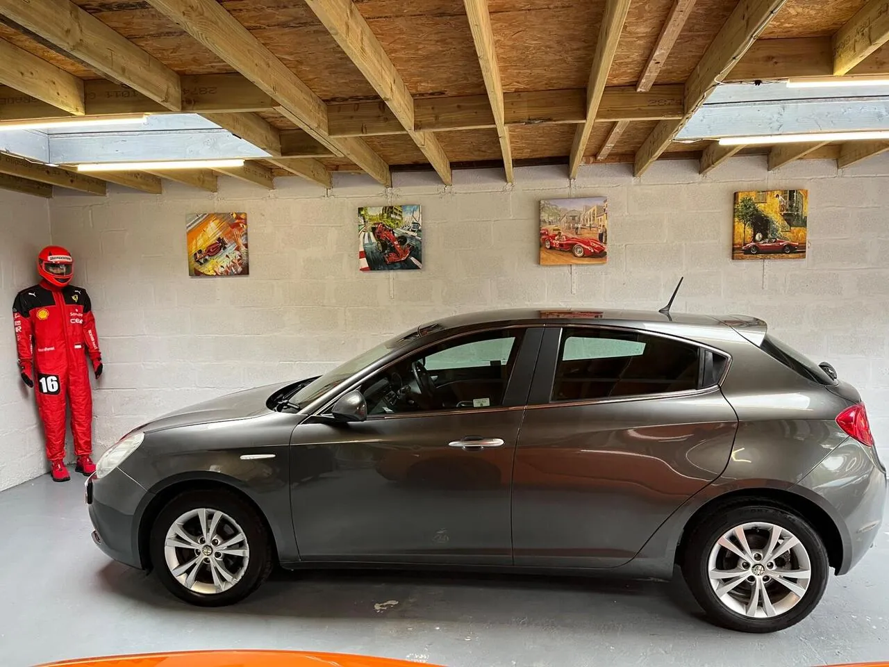 Alfa Romeo Giulietta 2011 photo 4