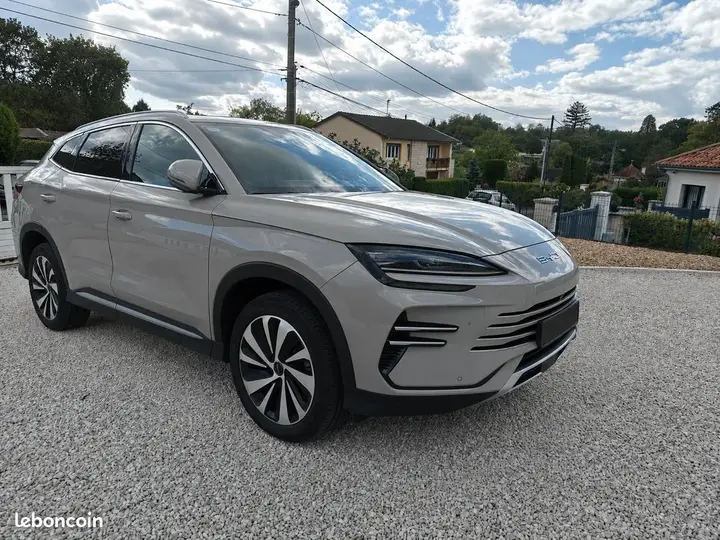 BYD Seal U