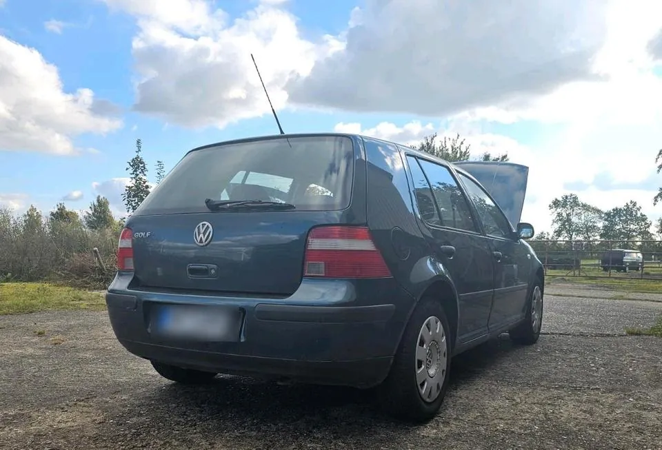 Volkswagen Golf 4