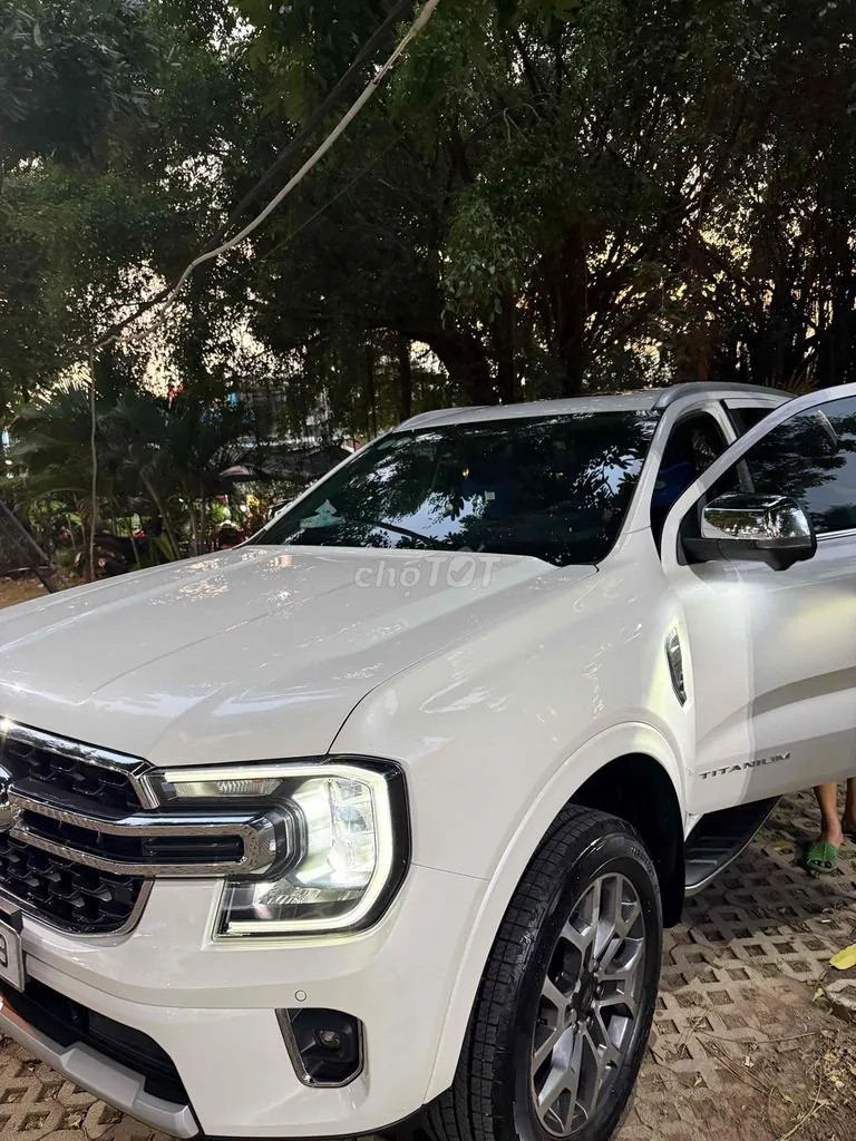 Ford Everest 2025 photo 3