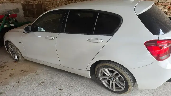 BMW 1 Series 2012 photo 3