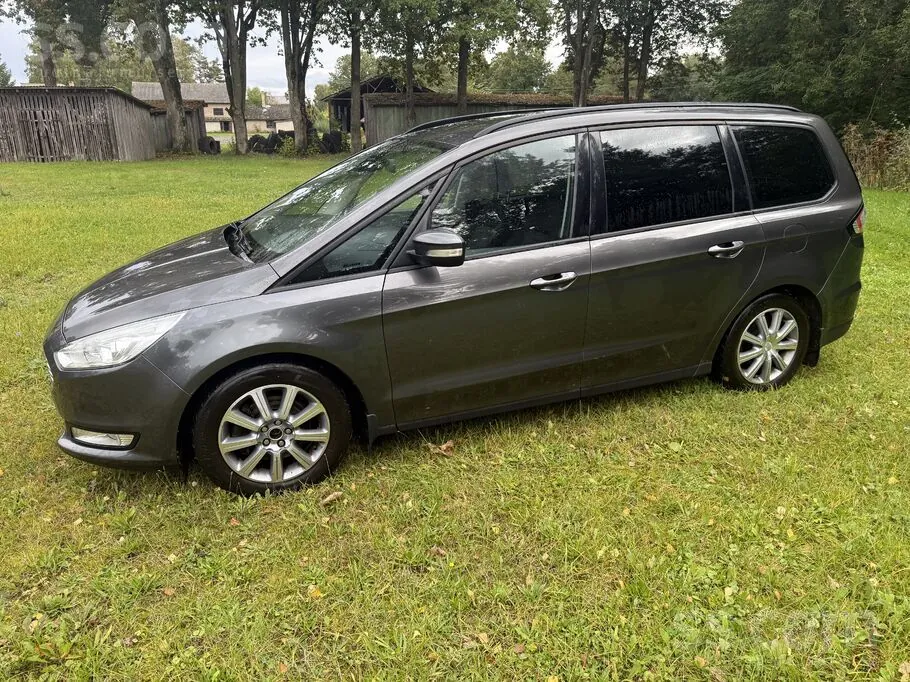 Ford Galaxy 2015 photo 5
