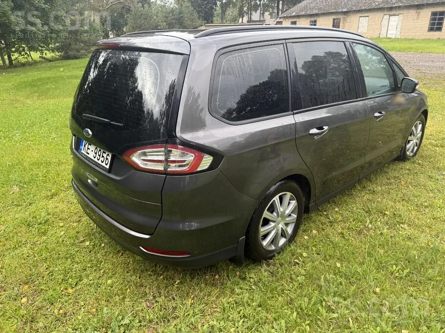 Ford Galaxy 2015 photo 4