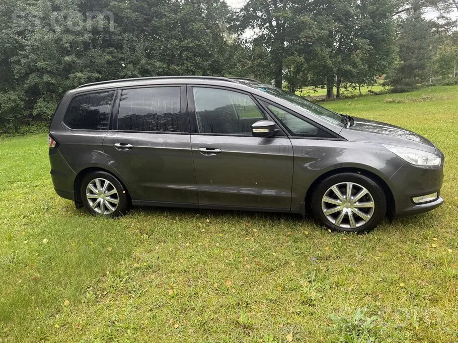 Ford Galaxy 2015 photo 3