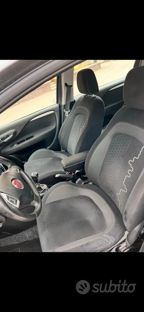 Fiat Grande Punto 2015 photo 4