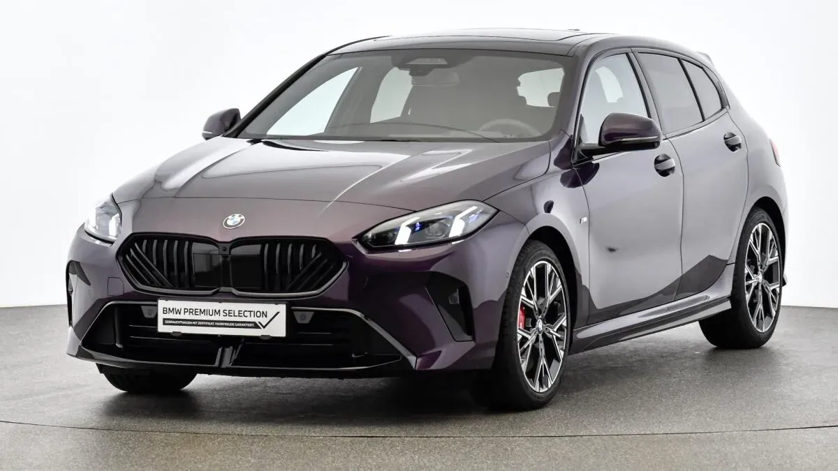 BMW 1 Series 2024 photo 2