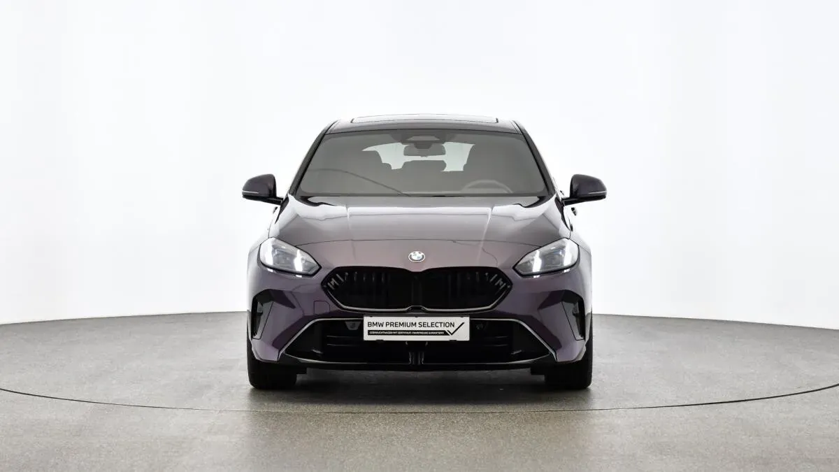 BMW 1 Series 2024 photo 3
