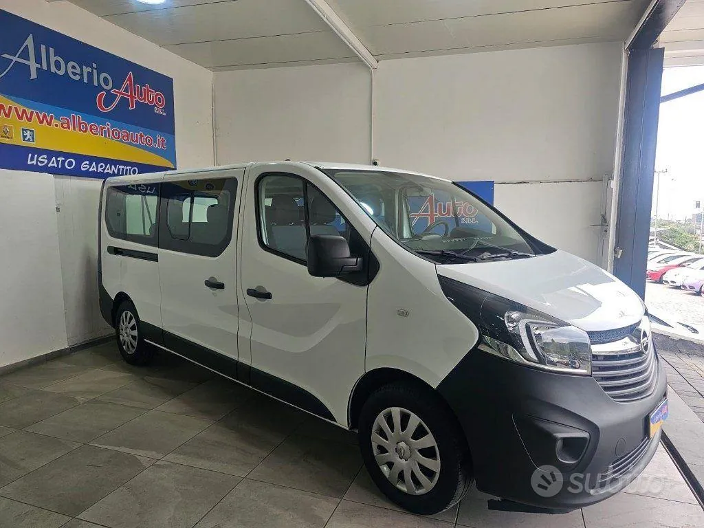 Opel Vivaro 2018 photo 2