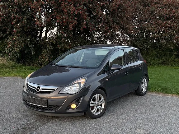 Opel Corsa 2014 photo 2