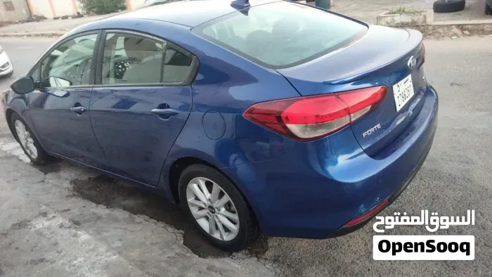 Kia Forte 2017 photo 3
