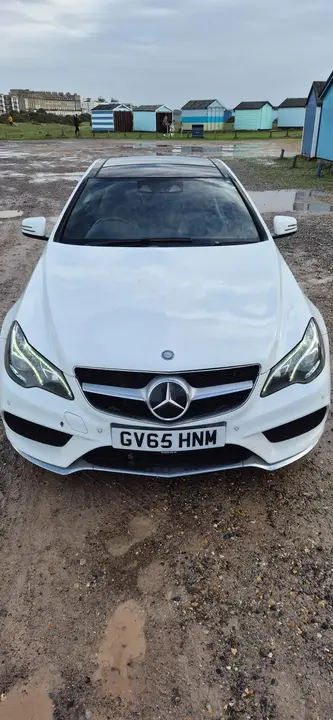 Mercedes-Benz E-Class 2015 photo 2