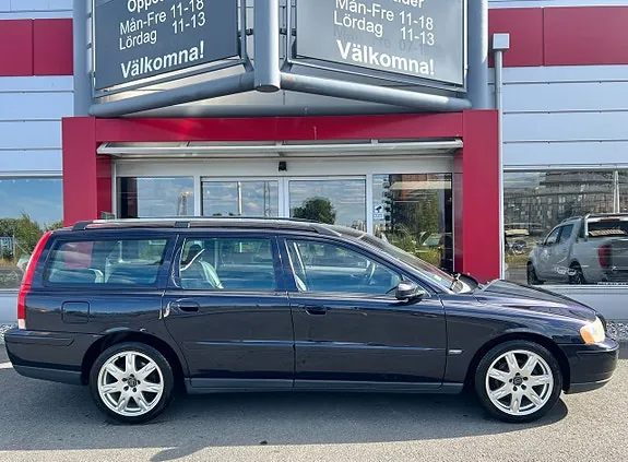 Volvo V70 2005 photo 2