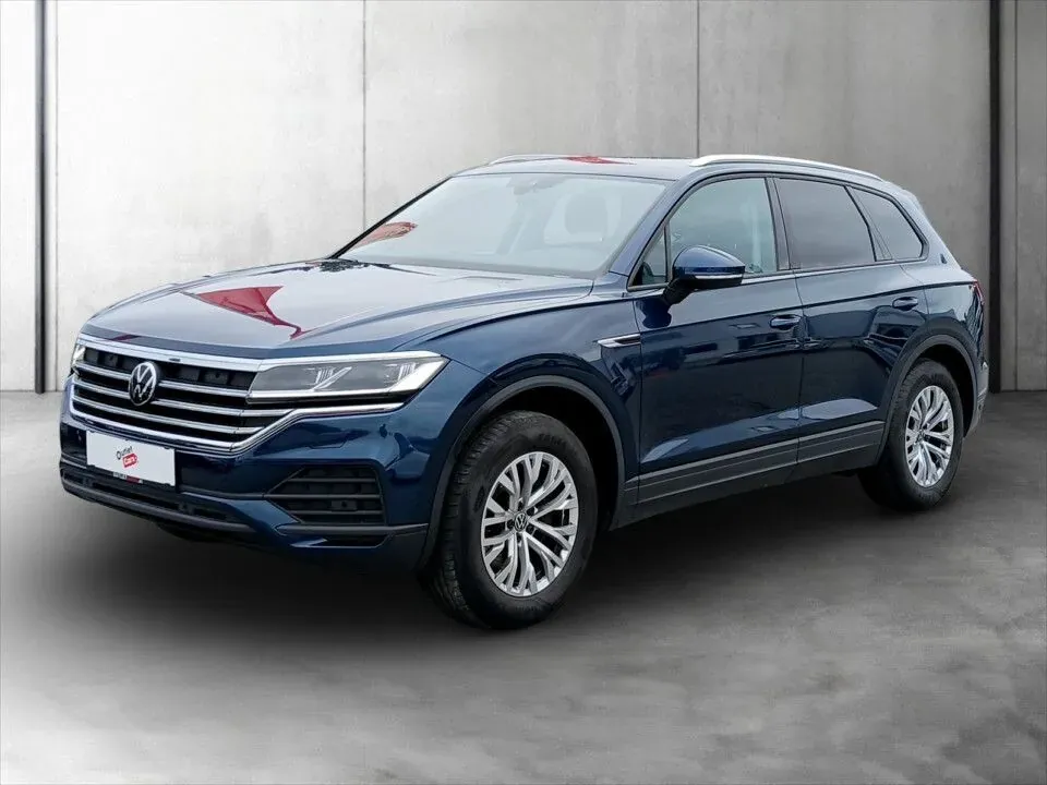 Volkswagen Touareg 2022 photo 2