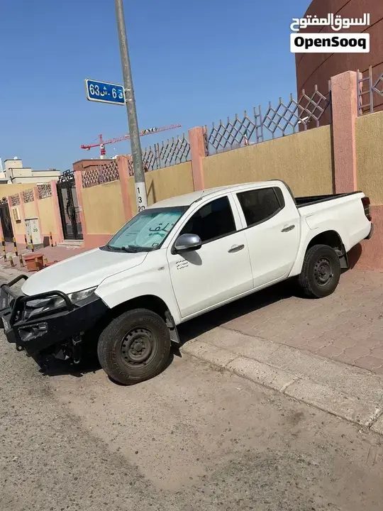 Mitsubishi L200