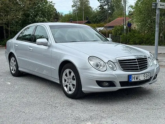 Mercedes-Benz E 220