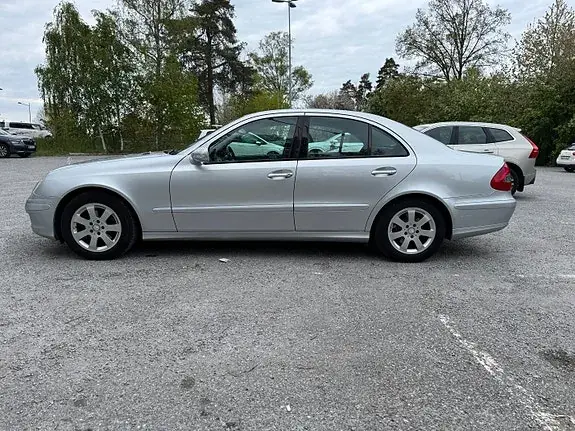 Mercedes-Benz E 220 2008 photo 4