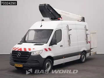 Mercedes-Benz Sprinter 2021 photo 2