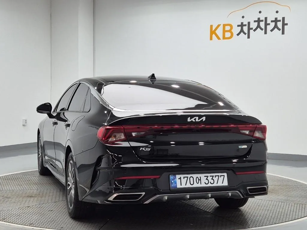 Kia K5 2022 photo 2
