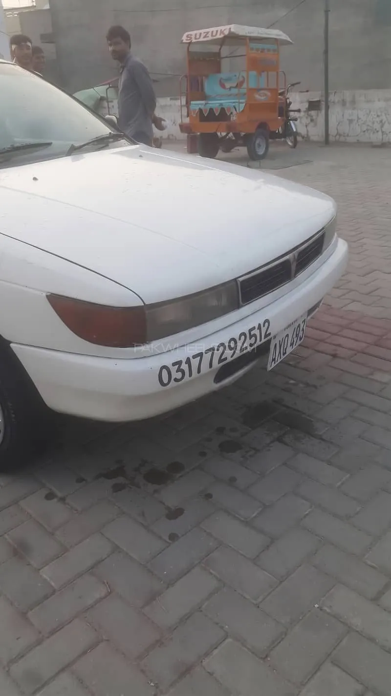 Mitsubishi Lancer