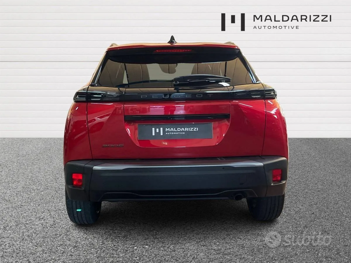 Peugeot 2008 2025 photo 3