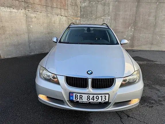 BMW 318D 2008 photo 3