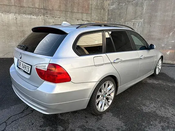 BMW 318D 2008 photo 5