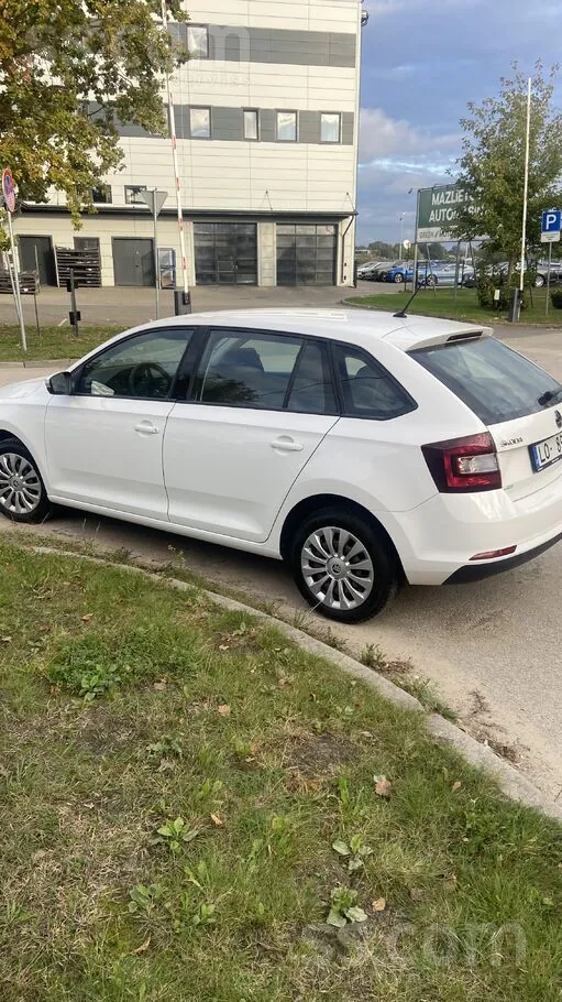 Skoda Rapid 2018 photo 5