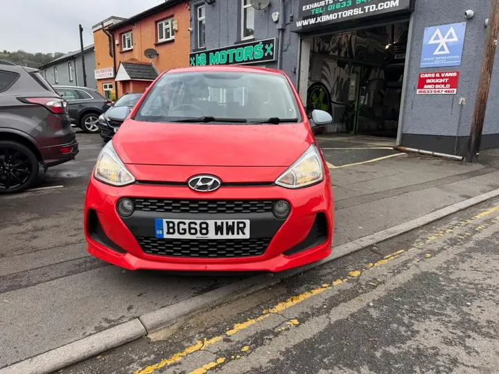 Hyundai I10 2018 photo 2